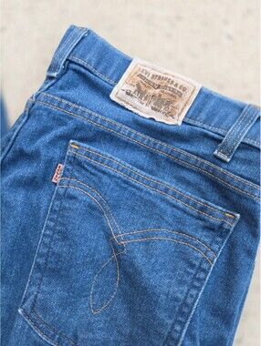 Levi’s 977 Jeans Mens 38x32 Vintage 90s Brown Tab Straight Leg Blue Denim